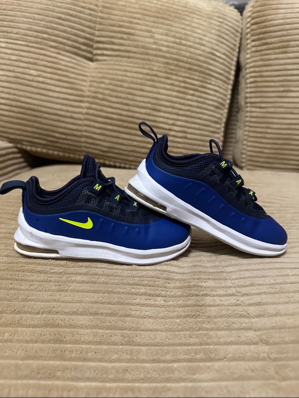 Nike Max Kids Blue & Navy Sneakers with Yellow Swoosh Slipon no tie size 8C - Picture 7 of 7